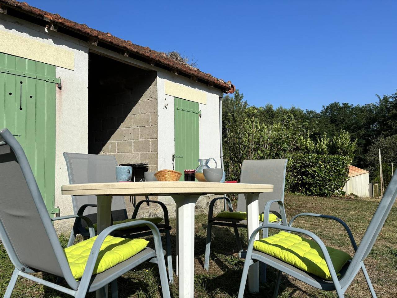 Maison cosy avec jardin entre canal et Loire in Diou, Allier