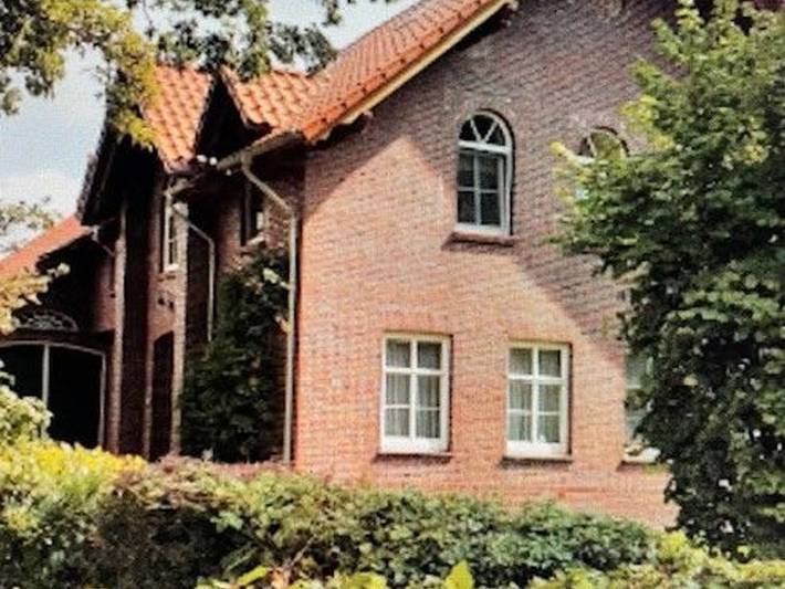 Ferienwohnung für 4 Personen, mit Terrasse und Garten in Leer und Umgebung - 2