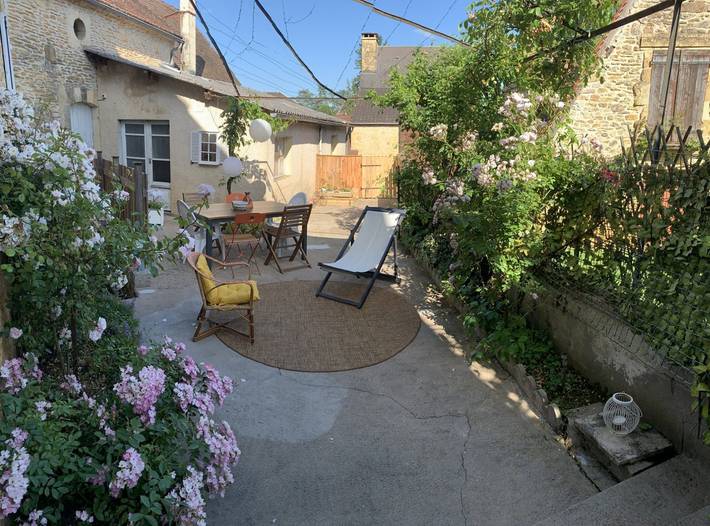 Gîte pour 6 personnes, avec terrasse en Dordogne - 2
