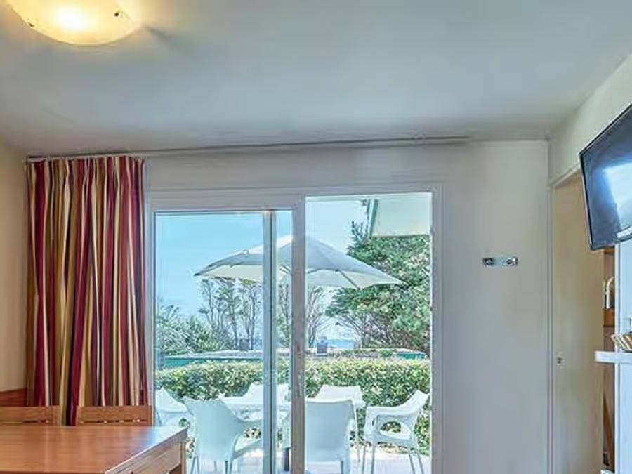 Club Belambra Omaha Beach - Bungalow 6 personnes - Essentiel Bungalow 2 Chambres 6 pers Terrasse in Omaha Beach, Colleville-sur-Mer