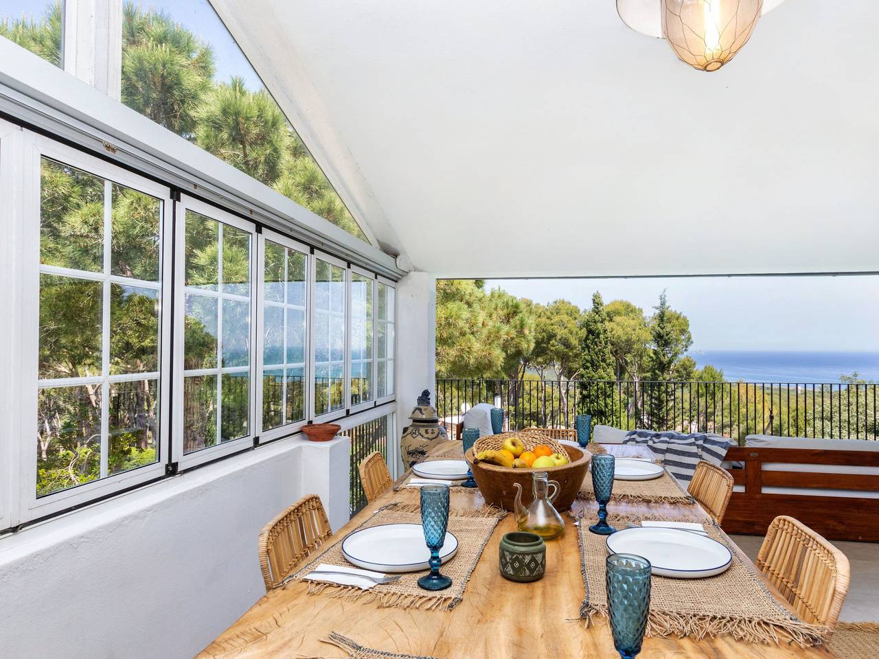 Casa Blue Art in Pals, Costa Brava