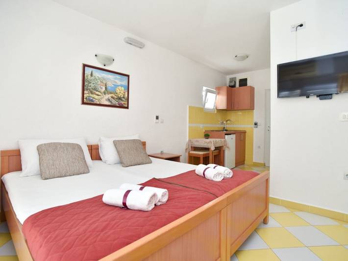 Gîte pour 2 personnes, avec balcon dans Tivat - 3