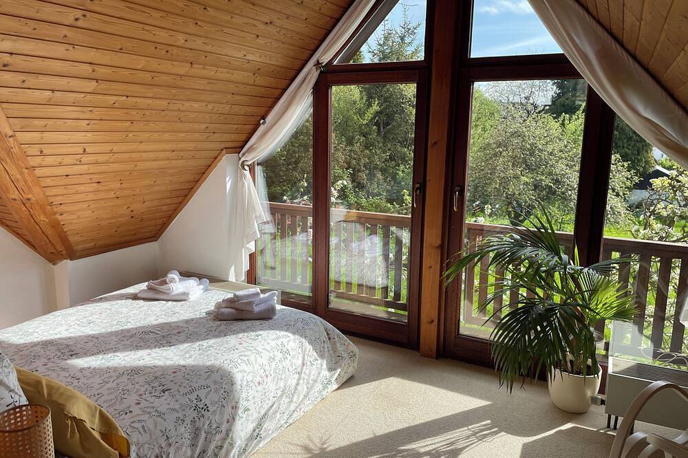 Freistehendes gemütliches Ferienhaus mit Garten in Bad Camberg in Bad Camberg, Landkreis Limburg-Weilburg
