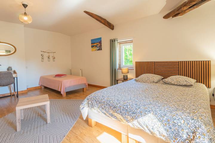 Chambre d’hôte pour 3 personnes, avec jardin
