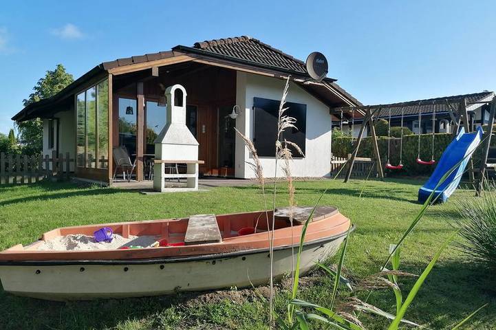 Ferienhaus für 5 Personen, mit Terrasse und Garten