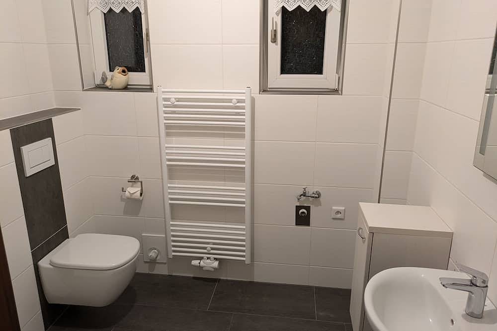 Ganze Wohnung, Ferienwohnung Cramer Erdgeschoss - Ferienwohnung Cramer, 86002 in Ostrhauderfehn, Oldenburger Münsterland