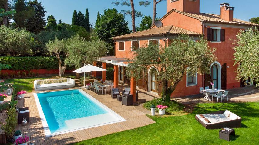Villa pour 12 personnes, avec jacuzzi et jardin, animaux acceptés - 1