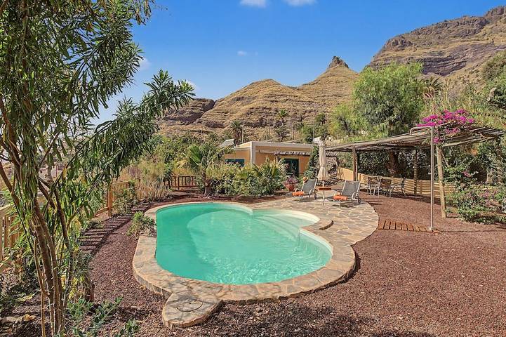Ferienhaus für 3 Personen, mit Terrasse und Garten
