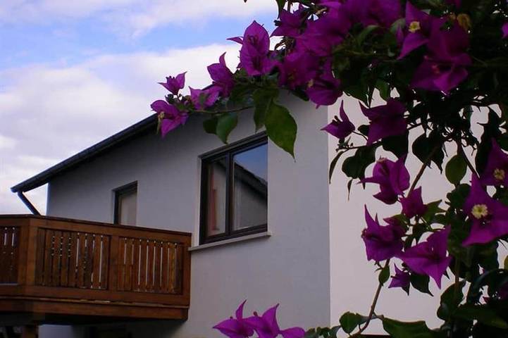 Ferienhaus für 2 Personen, mit Balkon und Garten - 1