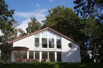 Ferienhaus für 4 Personen, mit Terrasse und Garten, mit Haustier am Schweriner See