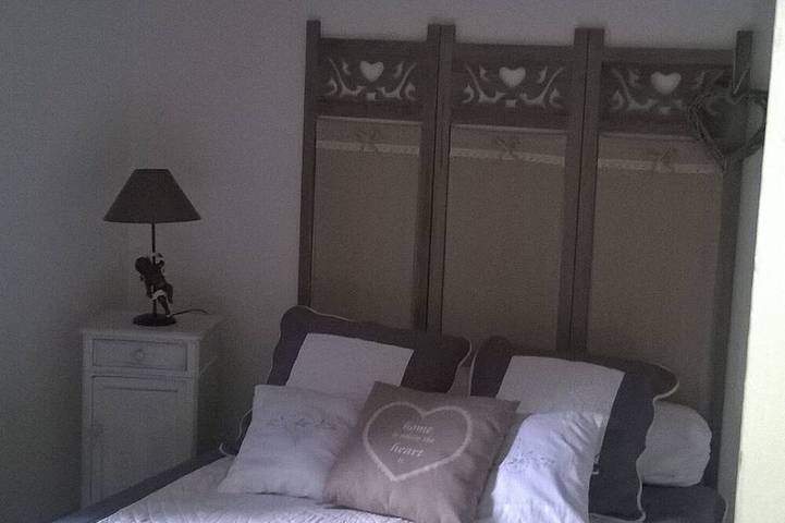 Gîte pour 8 personnes, avec jardin et jacuzzi à Meyras - 2