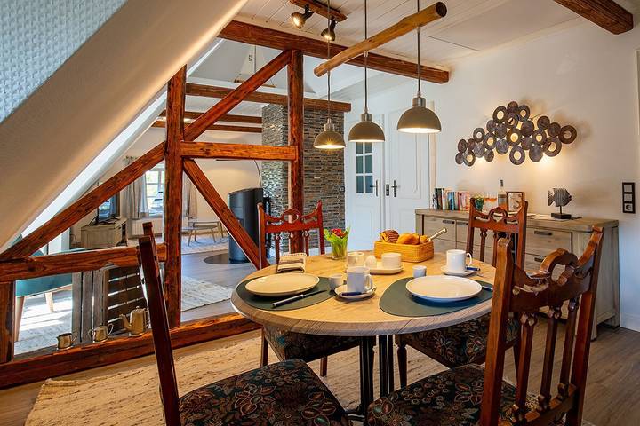 Ganze Wohnung, Ferienwohnung Rapunzel mit Gemeinschaftsgarten und WLAN in Nordfriesische Inseln (Schleswig-Holstein) (Schleswig-Holstein), Pellworm