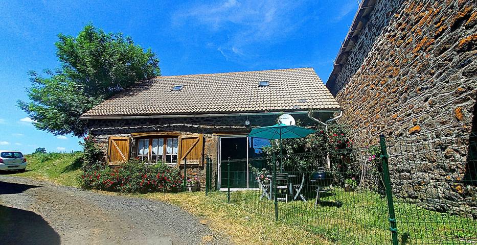 Maison de campagne pour 5 personnes, avec jardin, adapté aux familles - 1