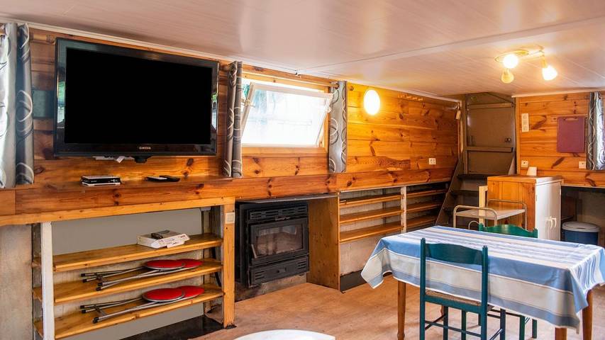 Boot für 2 Personen, mit Terrasse und Garten, mit Haustier in Belgien