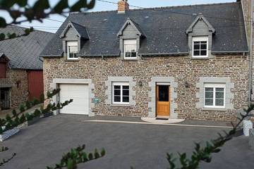 Gîte pour 10 personnes, avec jardin et terrasse à Saint James