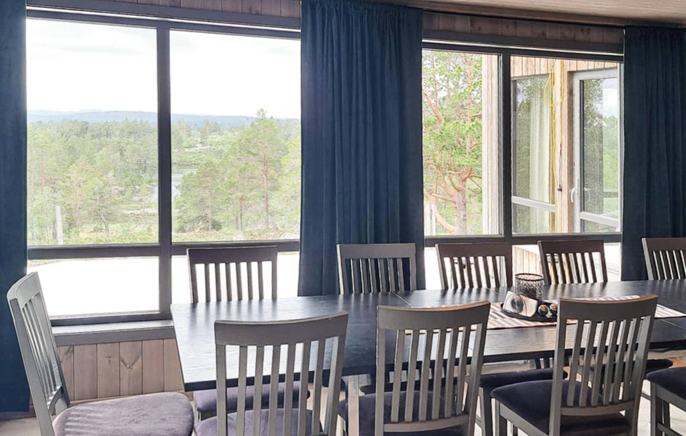 Ferienhaus für 13 Personen mit Terrasse in Tveitvatnet, Åmli