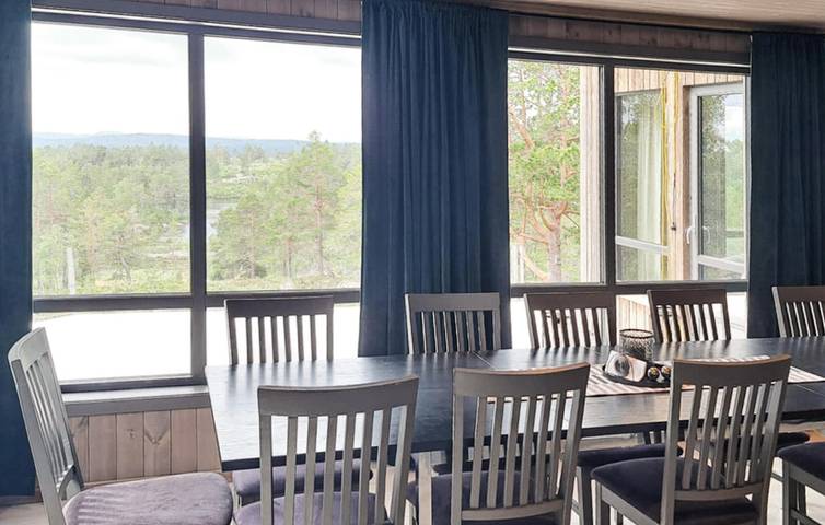 Ferienhaus für 13 Personen mit Terrasse in Tveitvatnet, Åmli
