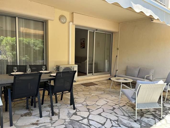 Gîte pour 4 personnes, avec Terrasse dans Golf Grand Jardin