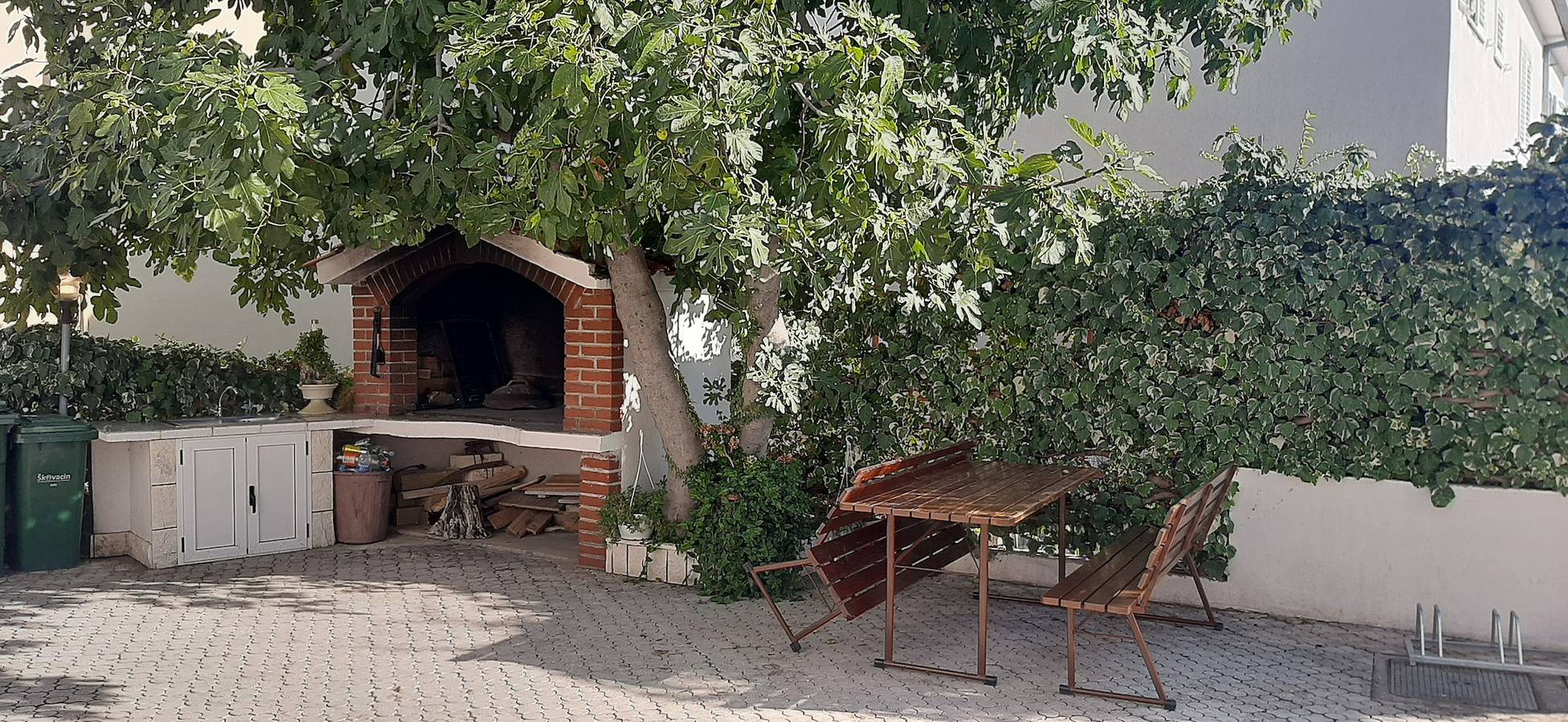 Apartamento entero, Apartamento 5, primer piso in Rogoznica, Condado de Šibenik-Knin