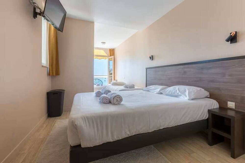 Appartement entier, Au pied de la plage 3 - Vue mer in Cancale, Baie du Mont-Saint-Michel