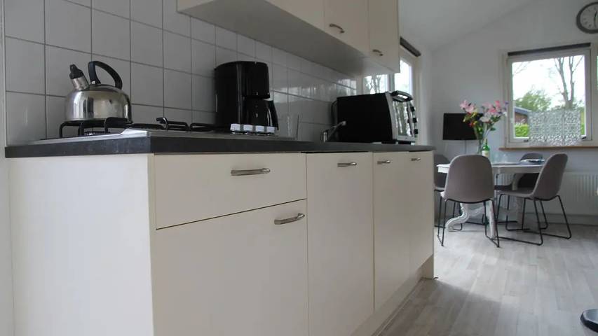 Location de vacances pour 5 personnes, avec jardin dans Warmenhuizen - 4