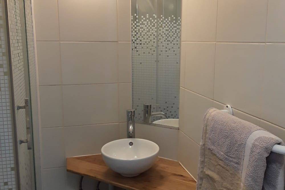 Apartamento entero, Studio Beau Rivage Dans Résidence à 400 Mètres de la Plage in Ouistreham, Región de Caen