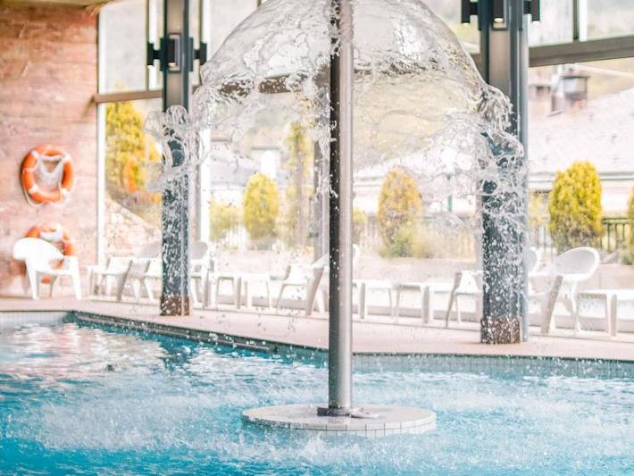 Hôtel pour 2 personnes, avec piscine et jacuzzi ainsi que terrasse et sauna, animaux acceptés à Andorre-la-Vieille - 4