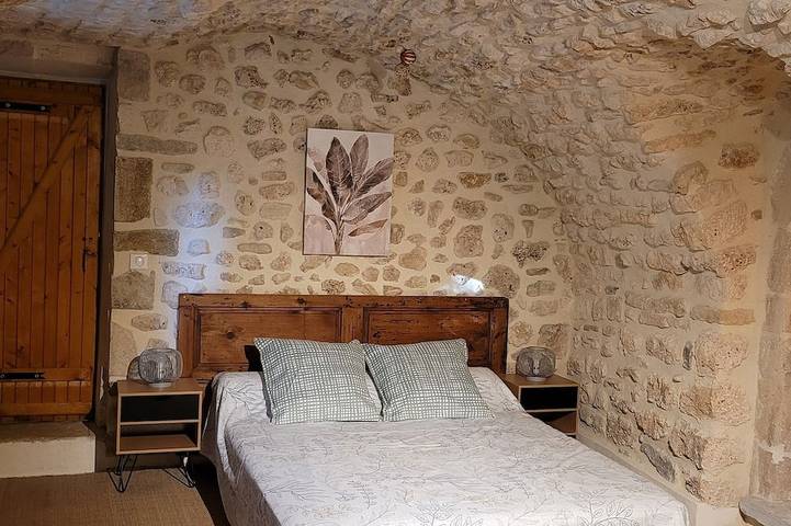 Location de vacances pour 10 personnes à Salles-sous-Bois - 3