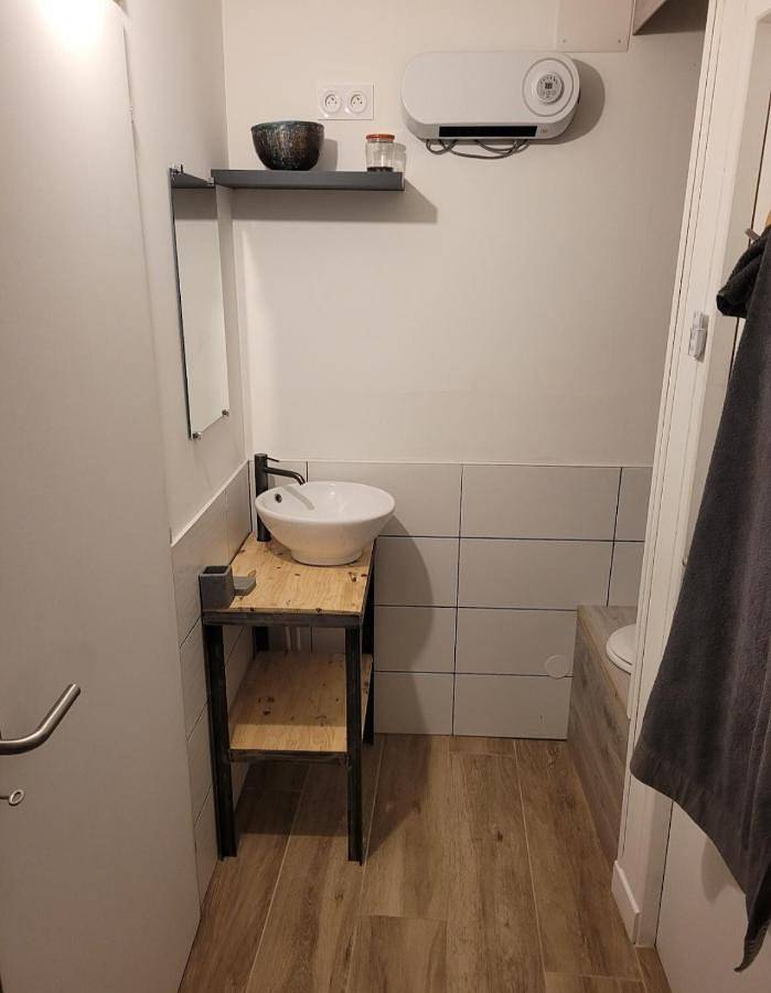 Gîte pour 2 personnes, avec Terrasse à Tatinghem