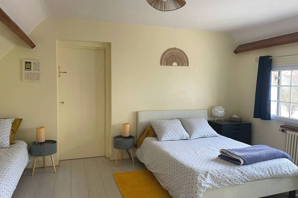 Peaceful stay between Paris and Disneyland - 2 comfortable rooms with garden in Chennevières-sur-Marne, Valle del Marne