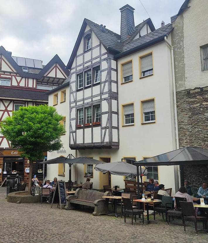 Ferienwohnung für 8 Personen, mit Ausblick und Terrasse, mit Haustier in Cochem