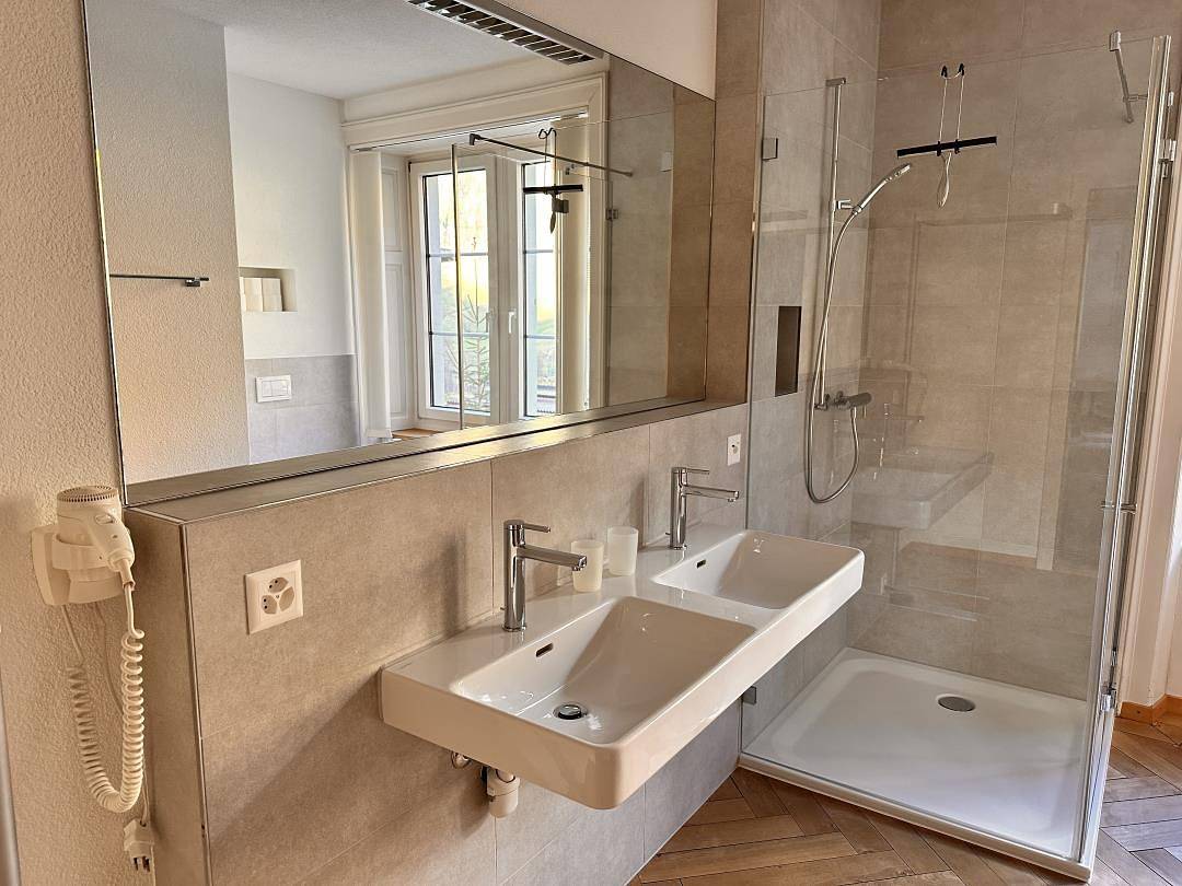 Appartement entier, Appartement de vacances pour 6 personnes avec jardin in Glaris Sud, Canton de Glaris