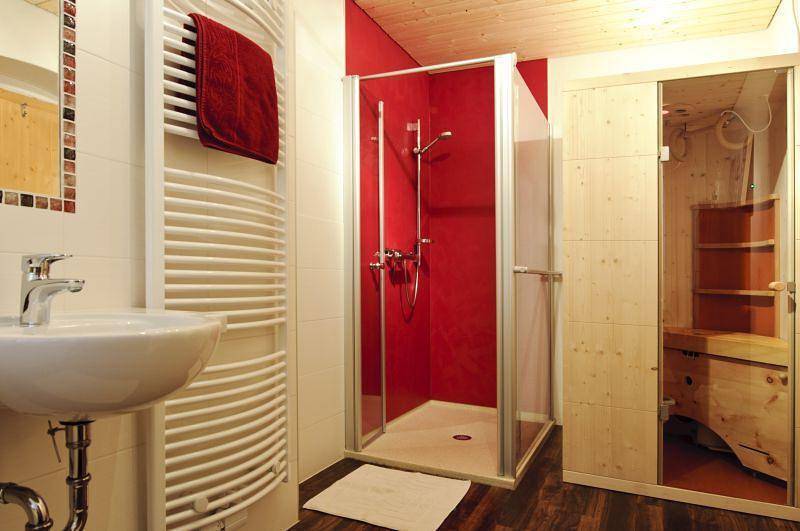 Ganze Ferienwohnung, Appartement/Fewo, Dusche oder Bad, Wc in Neustift, Neustift im Stubaital