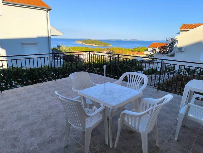 Ferienwohnung für 4 Personen, mit Balkon/Terrasse