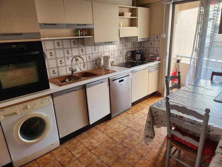 Gîte pour 5 personnes, avec terrasse et vue, animaux acceptés dans Plage Beau Rivage Saint Raphael - 3