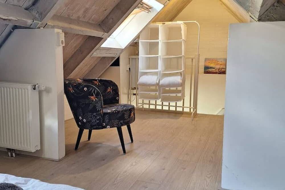 Blue Beach House 350 meters from the Beach in Noordwijk aan Zee, Noordwijk