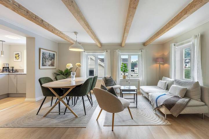 Ferienhaus für 8 Personen, mit Balkon und Garten in Arendal