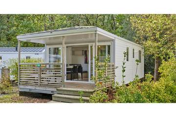 Gîte pour 4 personnes, avec piscine et sauna à Monterblanc