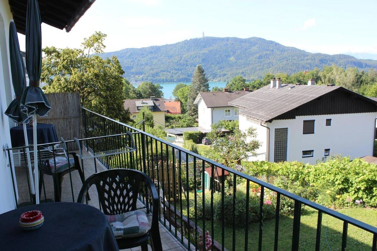 Double or Twin Room with Balcony and Lake View in Pörtschach am Wörthersee, Klagenfurt-Land