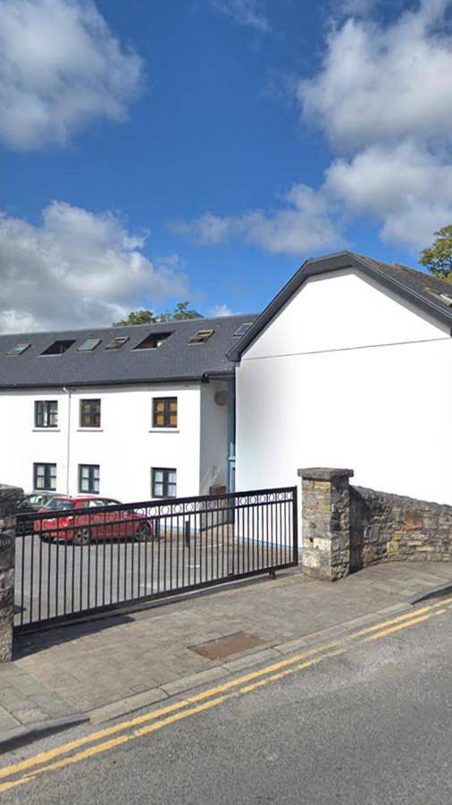 Gîte pour 7 personnes, avec terrasse et jacuzzi à Westport - 4