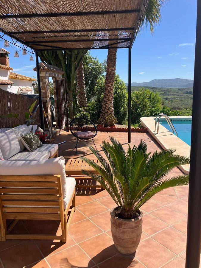Maison d’hôte pour 3 personnes, avec vue ainsi que jardin et piscine à Álora - 3