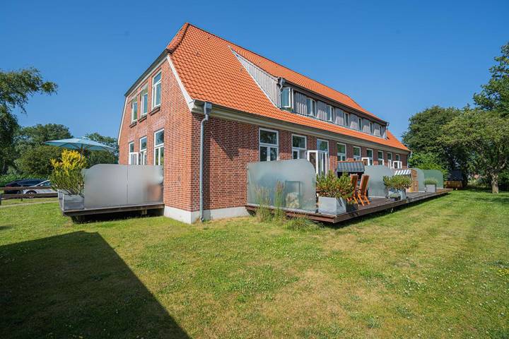 Ferienwohnung für 4 Personen, mit Terrasse und Garten sowie Sauna in Vollerwiek - 2
