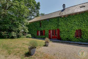 Gîte pour 4 personnes, avec jardin à La Chapelle-Chaussée