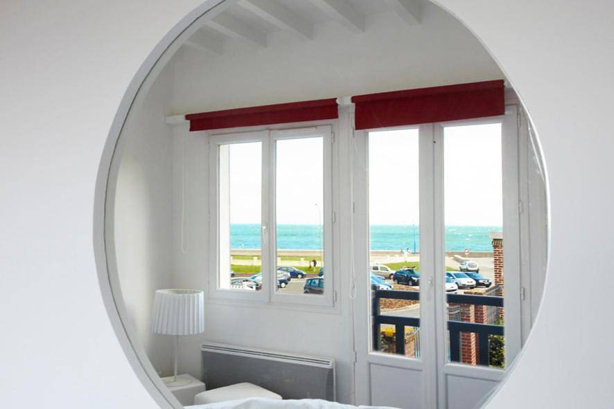 Appartement entier, One-Bedroom Apartment in Pourville-sur-Mer, Hautot-sur-Mer