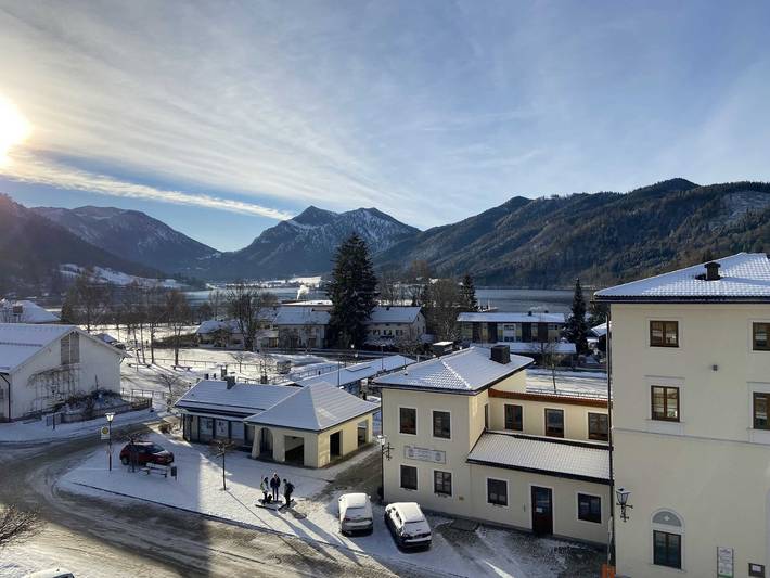 Ferienwohnung für 2 Personen, mit Ausblick und Seeblick sowie Balkon in Alpenland Tegernsee Schliersee - 2