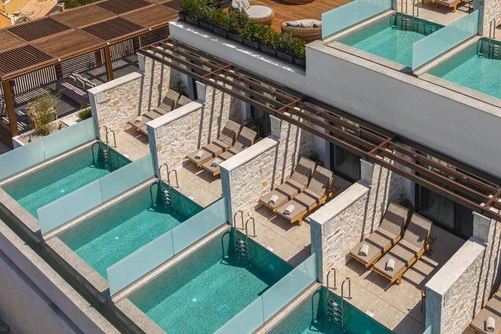 Hôtel pour 2 personnes, avec Balcon et Terrasse ainsi que Piscine et Vue