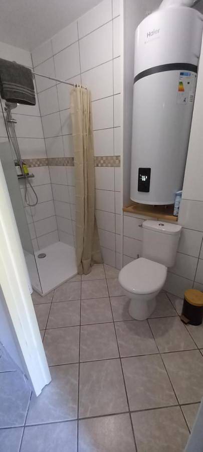 Gîte pour 4 personnes, avec balcon à Massiac - 4