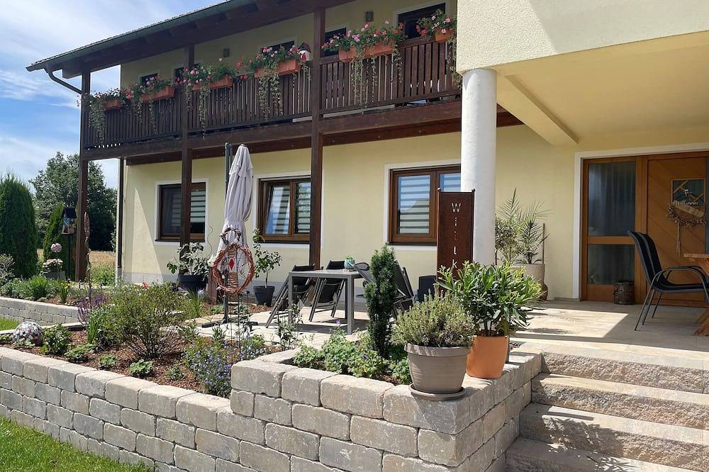 Ganze Wohnung, Ferienwohnung (50qm) mit Terrasse für bis zu 3 Personen in Kelheim, Altmühltal