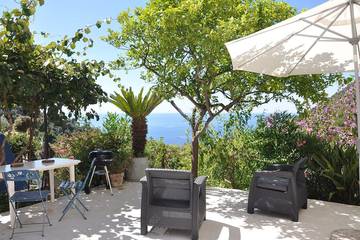 Gîte pour 4 personnes, avec jardin à Èze