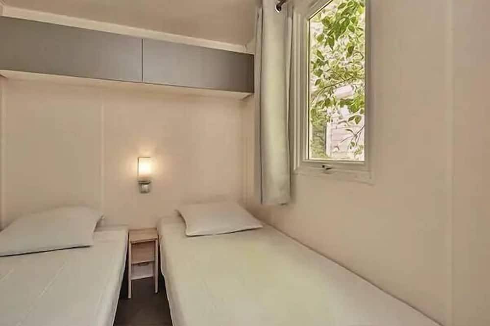 Mobil-home | Classic | 3 Ch. | 6 pers. | Terrasse surélevée | A/C | Tv in Carry-le-Rouet, Côte méditerranéenne (France)